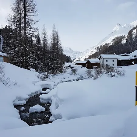 Haus Am Brunnen * سامنون