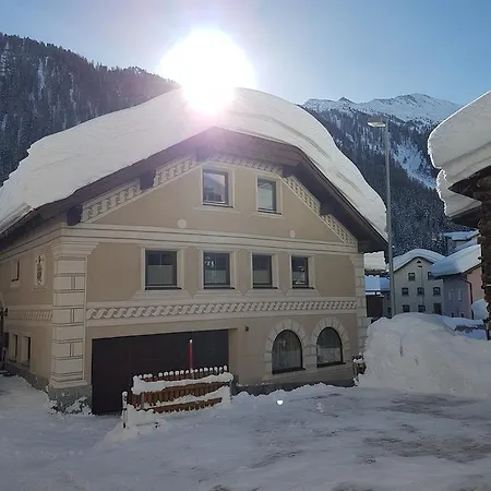 Haus Am Brunnen Apartment