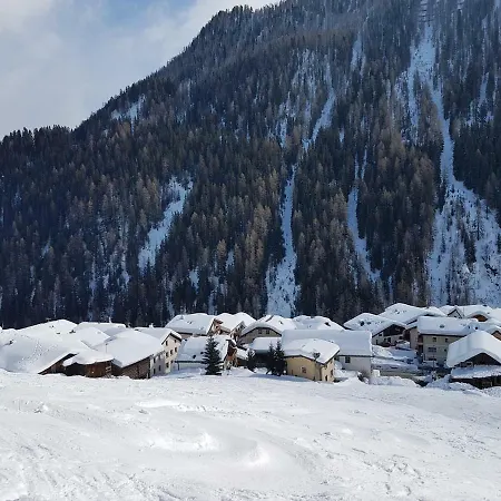 Haus Am Brunnen سامنون